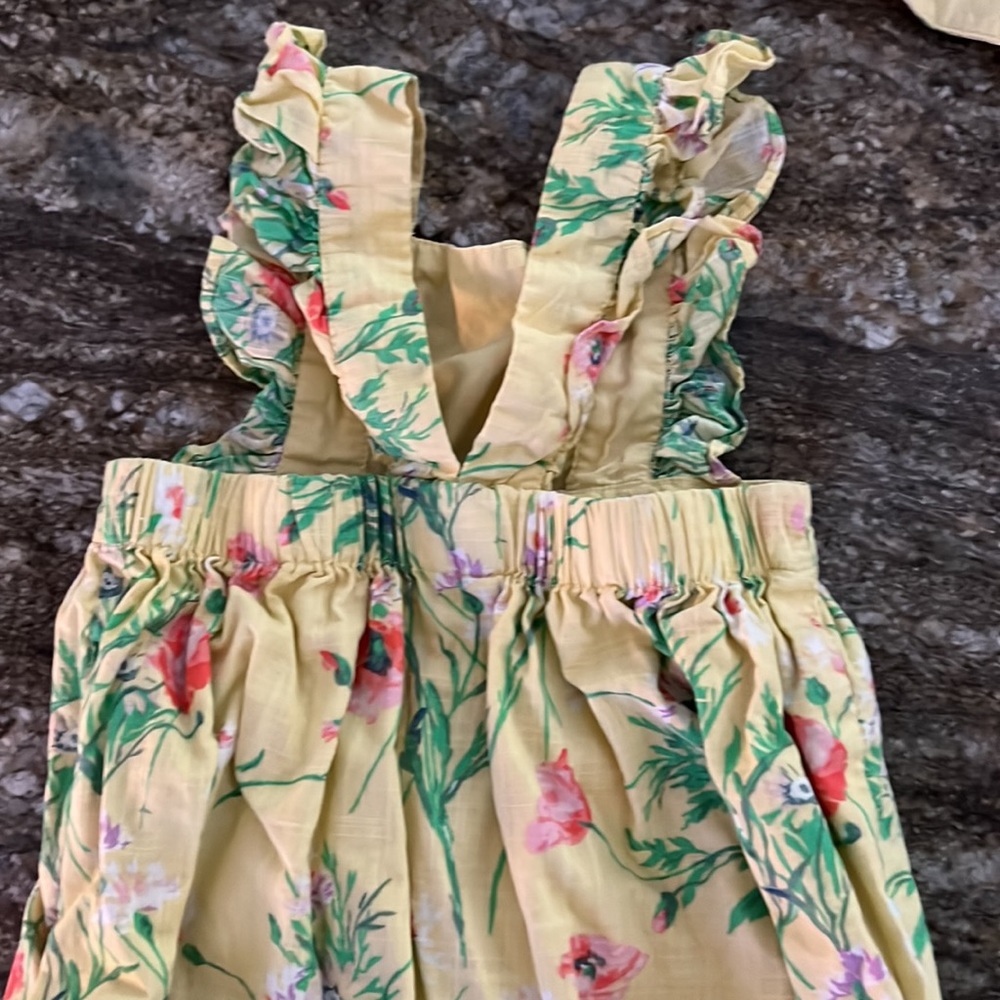 3-6M Outfits - Picture 2 of 3
